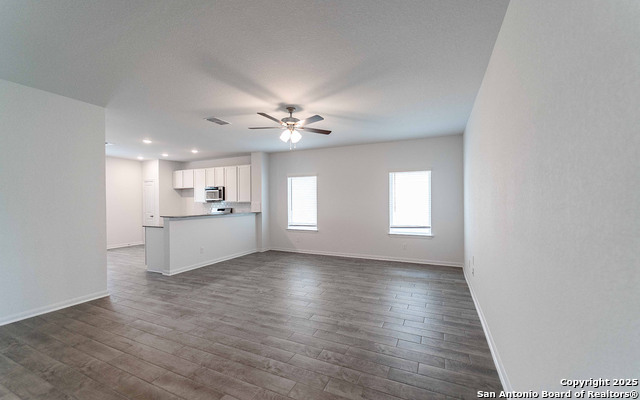 8811 Grey Elm Property Photo 2