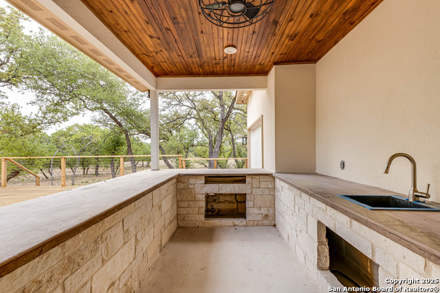 1281 Adyson Ridge Property Photo 39