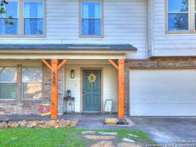 689 Northgap Property Photo 2
