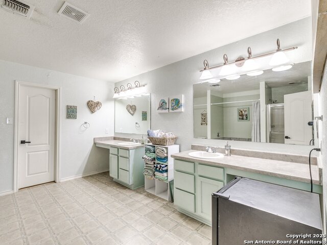 689 Northgap Property Photo 16