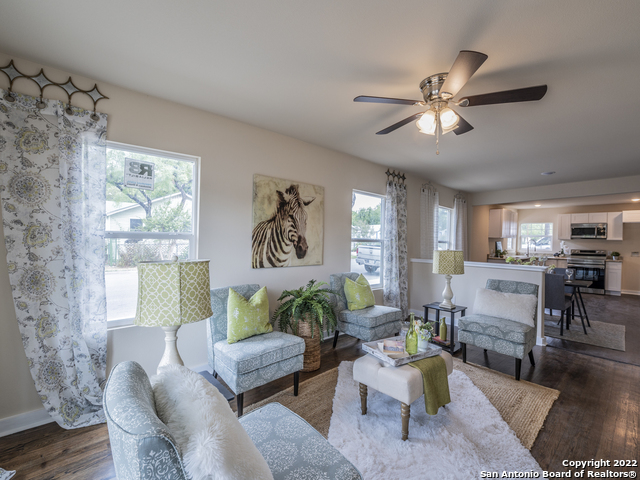 1537 Alhambra Property Photo 5