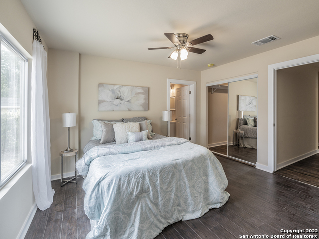 1537 Alhambra Property Photo 11