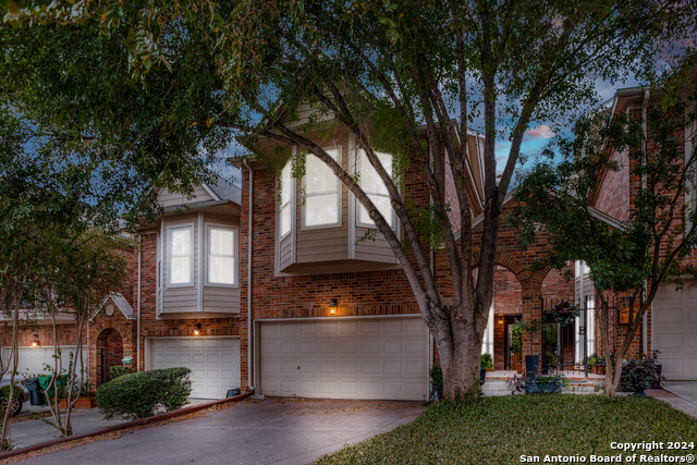 147 Elizabeth Property Photo