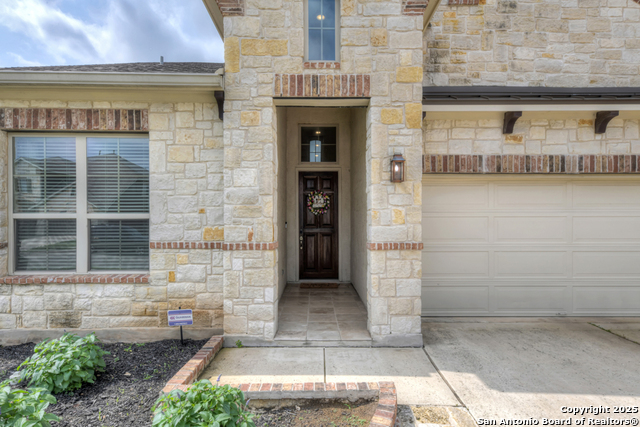 10522 Far Reaches Ln Property Photo 2