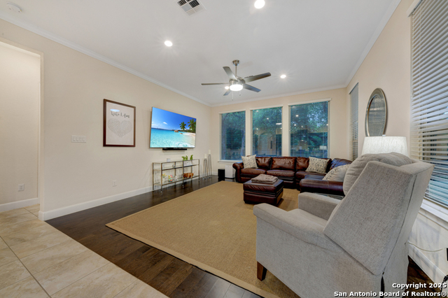 10522 Far Reaches Ln Property Photo 5