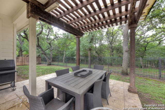 10522 Far Reaches Ln Property Photo 25