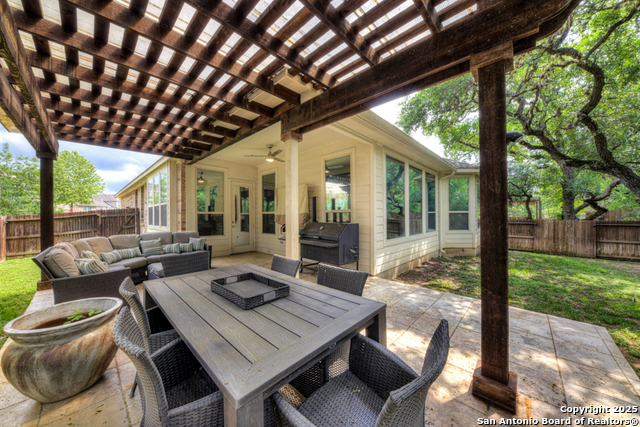 10522 Far Reaches Ln Property Photo 27