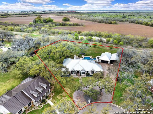 Real Estate Main Image