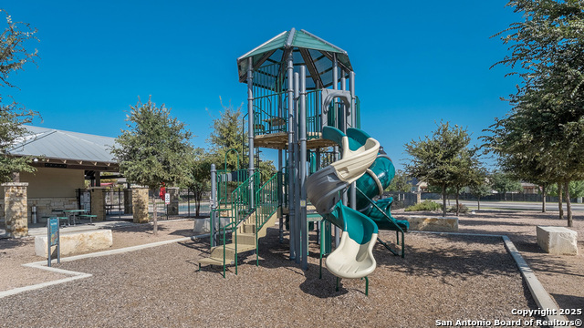 1128 Andean Emerald Property Photo 33
