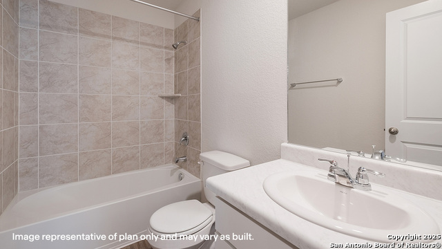 1116 Andean Emerald Property Photo 21