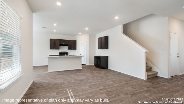 134 Sabine Gull Property Photo 6