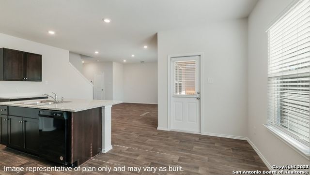 134 Sabine Gull Property Photo 13