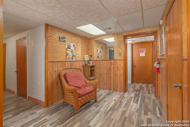 1017 E Kingsbury St Property Photo 5