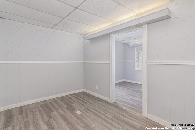 1017 E Kingsbury St Property Photo 14