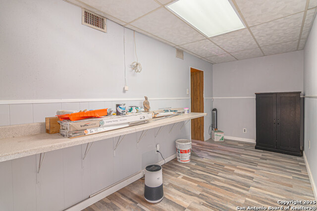 1017 E Kingsbury St Property Photo 19