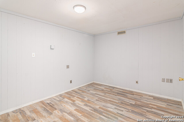 1017 E Kingsbury St Property Photo 26