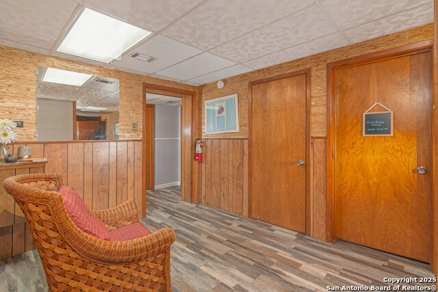 1017 E Kingsbury St Property Photo 27