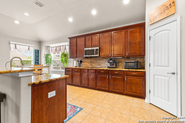 917 Miraflores Property Photo 18