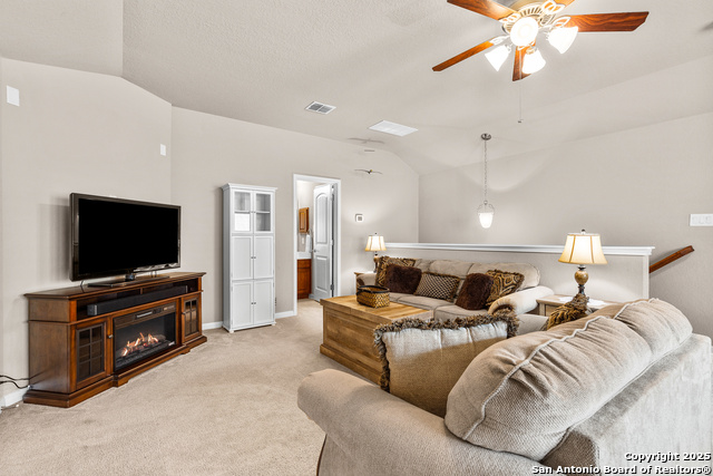 917 Miraflores Property Photo 34