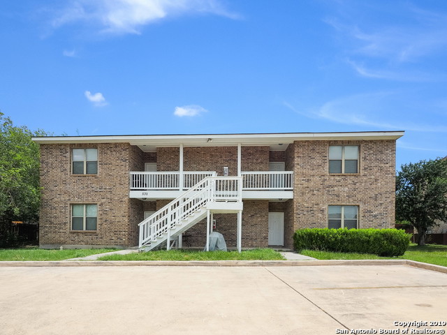 530 Dukeway Property Photo