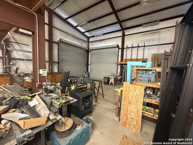 1237 W Oaklawn Property Photo 17