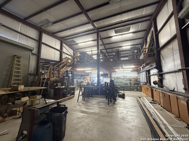 1237 W Oaklawn Property Photo 18