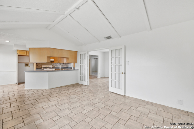 5822 Bennington Property Photo 12