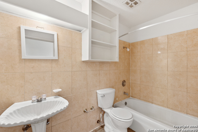 5822 Bennington Property Photo 24