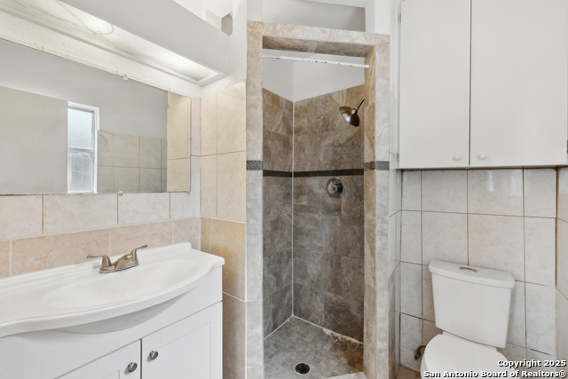 5822 Bennington Property Photo 26