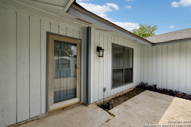 5822 Bennington Property Photo 40
