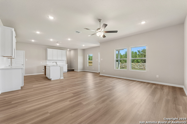 8514 Smithers Avenue Property Photo 7