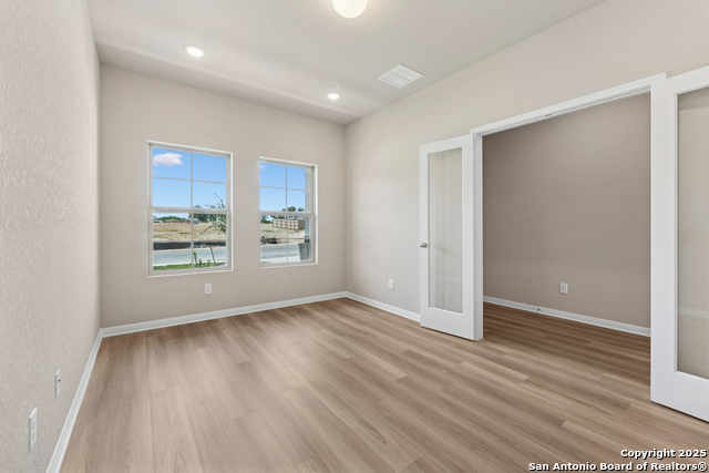 8514 Smithers Avenue Property Photo 11