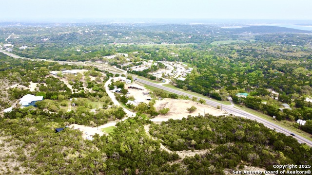 1340 Hinch Property Photo 6