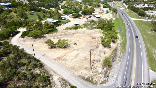 1340 Hinch Property Photo 13