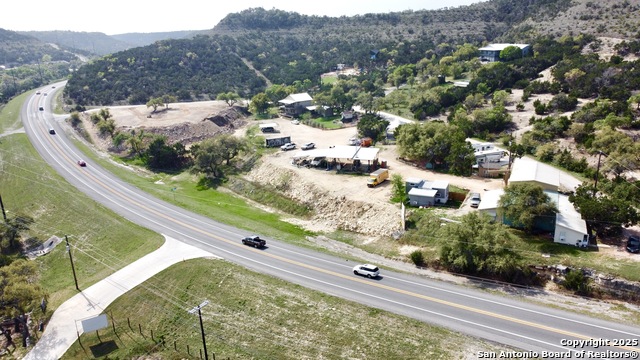 1340 Hinch Property Photo 16