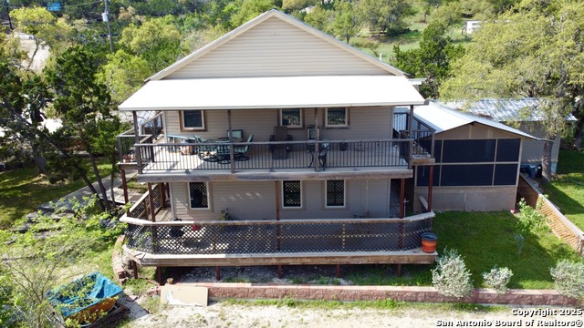 1340 Hinch Property Photo 19