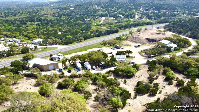 1340 Hinch Property Photo 23