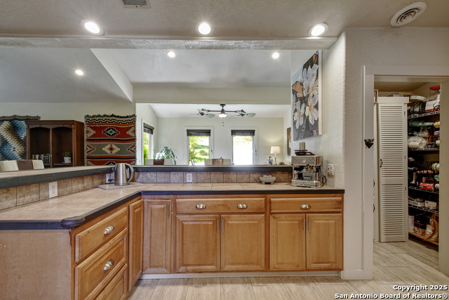 1340 Hinch Property Photo 29