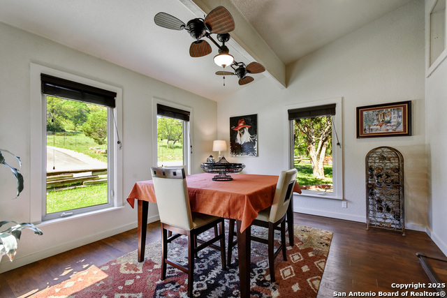 1340 Hinch Property Photo 33