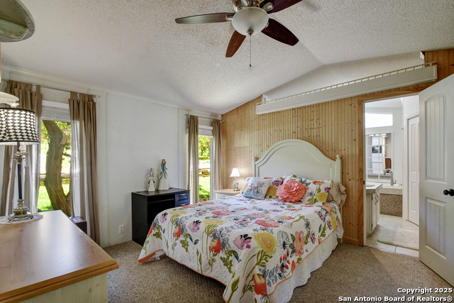 1340 Hinch Property Photo 39