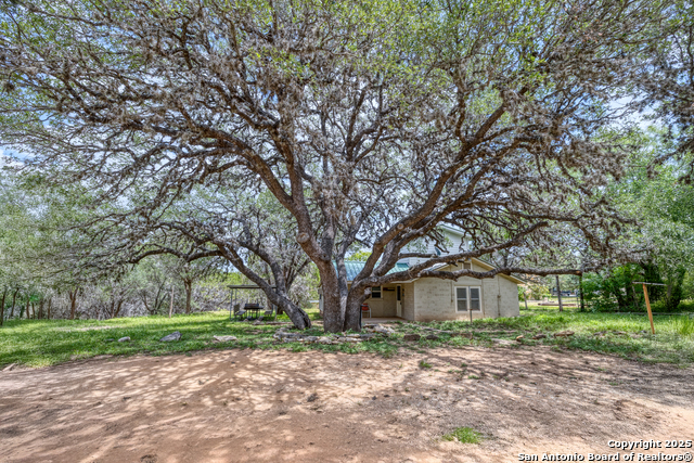 1260 Magers Property Photo 6