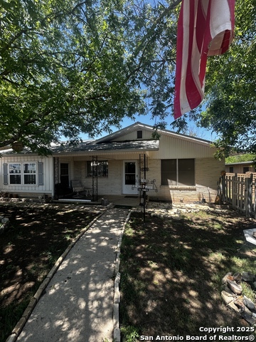 1304 Ridge Property Photo