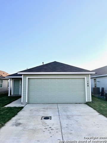 200 Cowboy Ln Property Photo