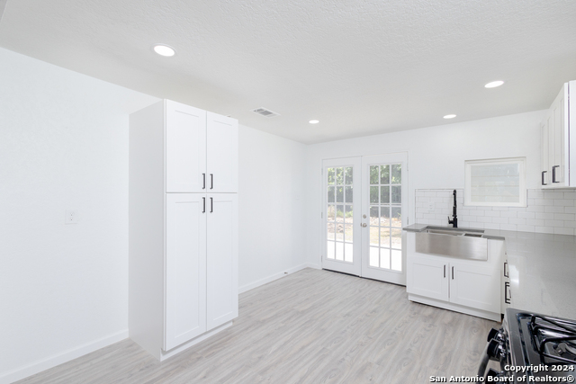 634 Venice Property Photo 12