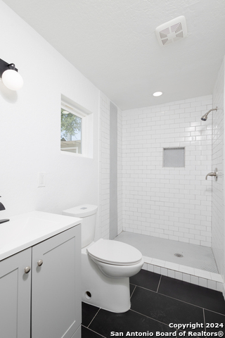 634 Venice Property Photo 18