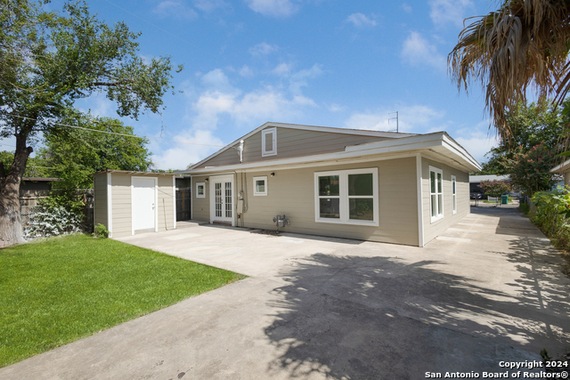 634 Venice Property Photo 23