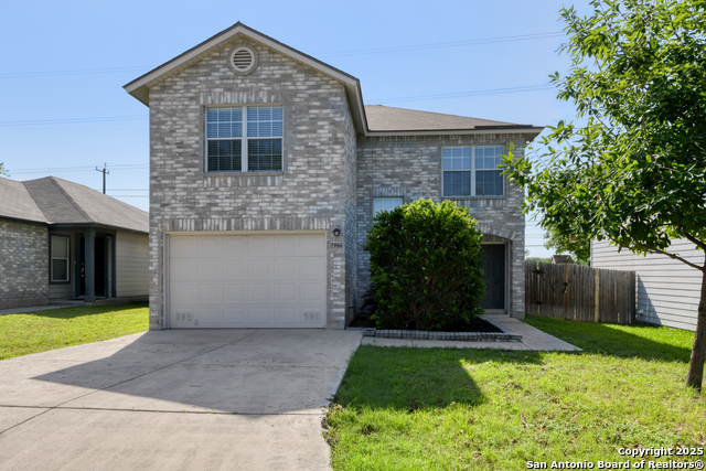 7906 Cortland Oak Property Photo