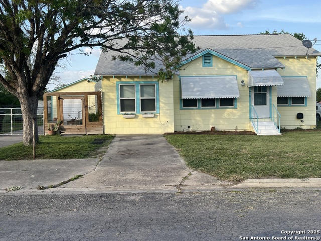 615 E Main Ave Property Photo 1