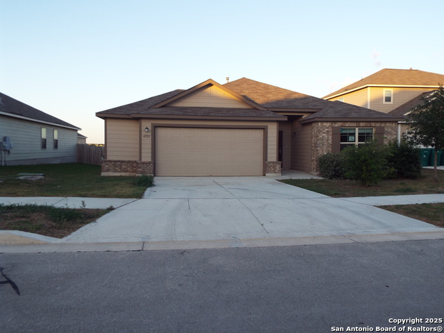6722 Shiraz Way Property Photo 1
