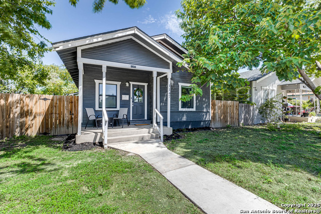 1147 Rosewood Property Photo